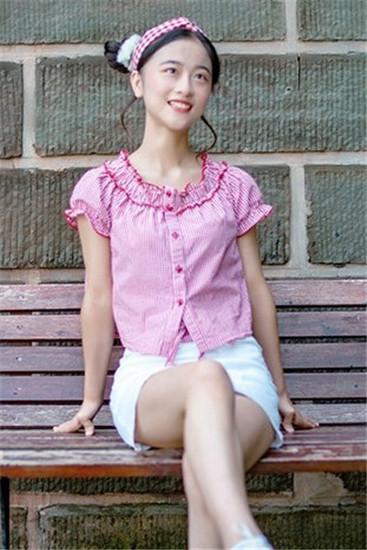 茄子香蕉草莓向日葵绿巨人视频无限看下载截图3